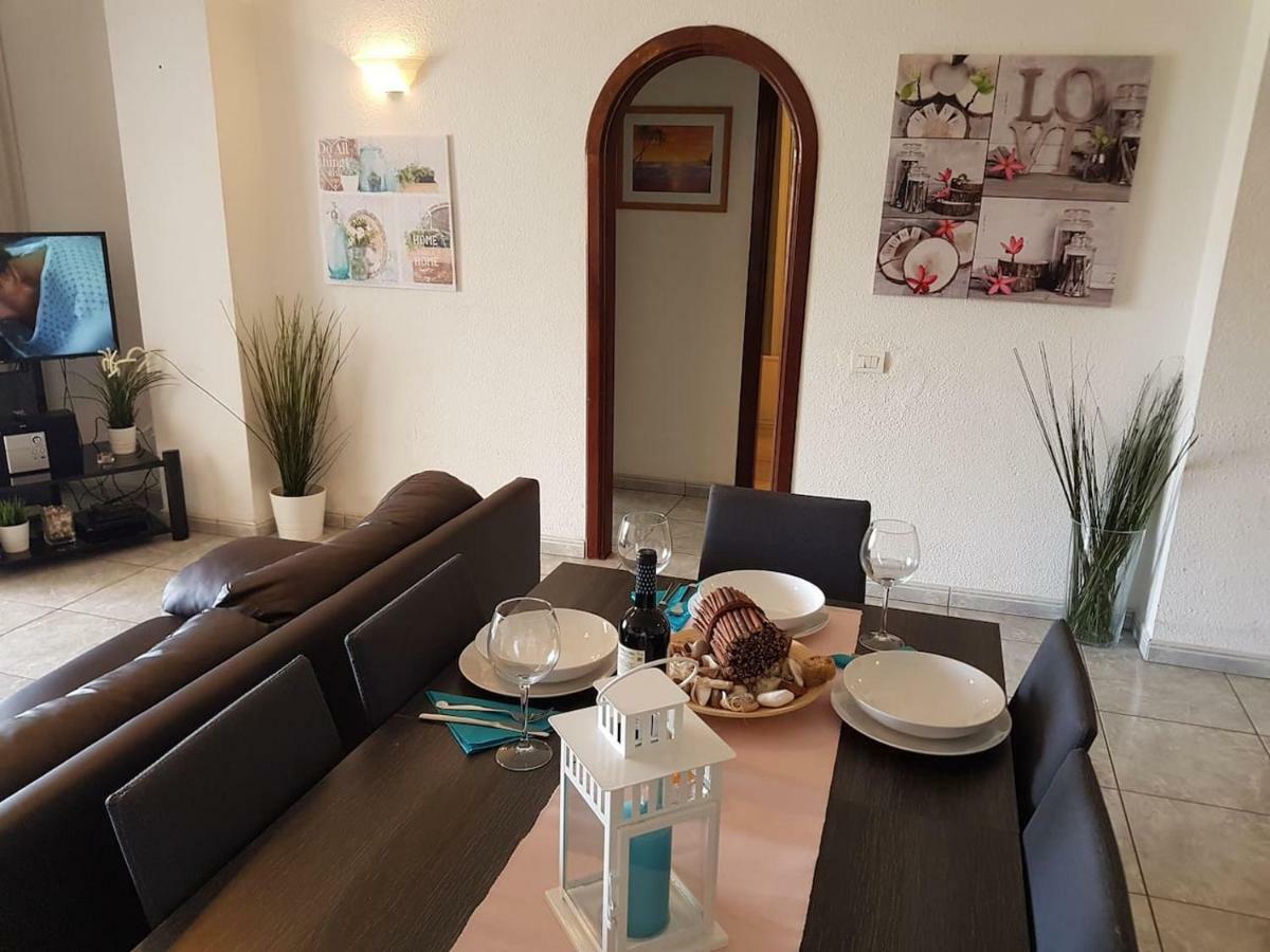 San Marino With Heated Pool, Only 450 Meters To The Beach, Wifi Arona  Zewnętrze zdjęcie
